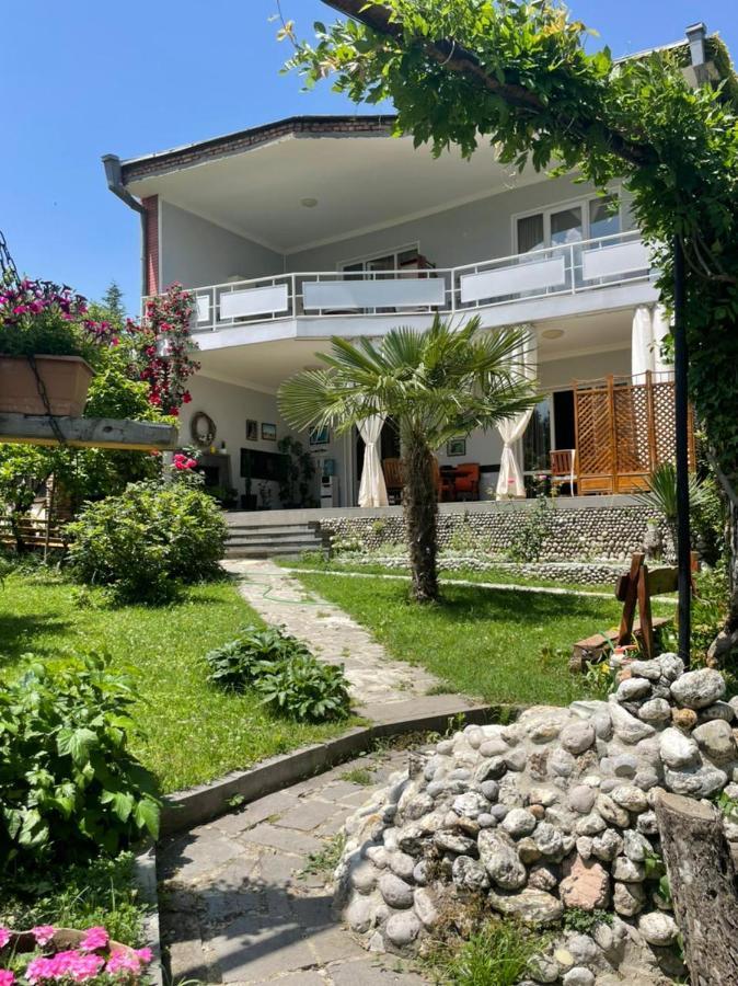 Neli & Zaal Guest House Tel Avi Exterior foto