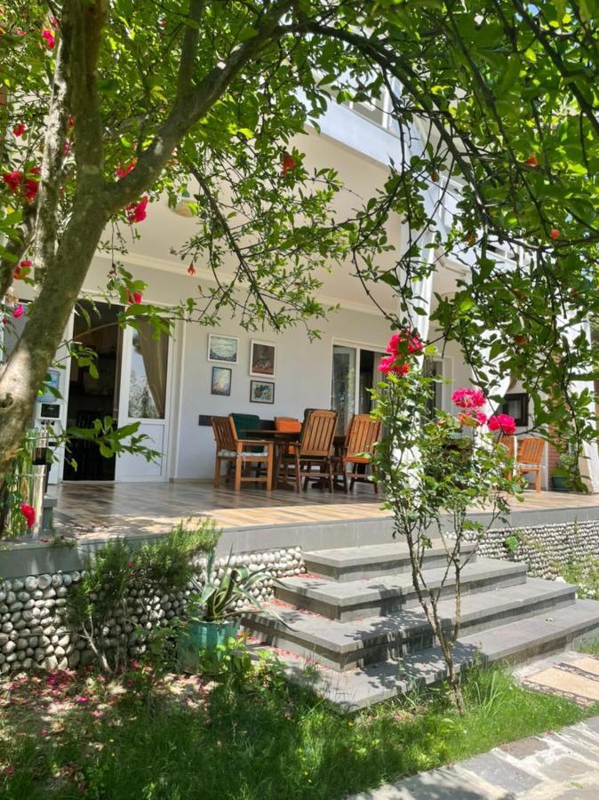Neli & Zaal Guest House Tel Avi Exterior foto